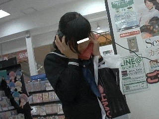 視聴中に後ろから… 禁断の逆さ撮りシーズン2 No.37 視聴中に後ろから… 禁断の逆さ撮りシーズン2 No.37
