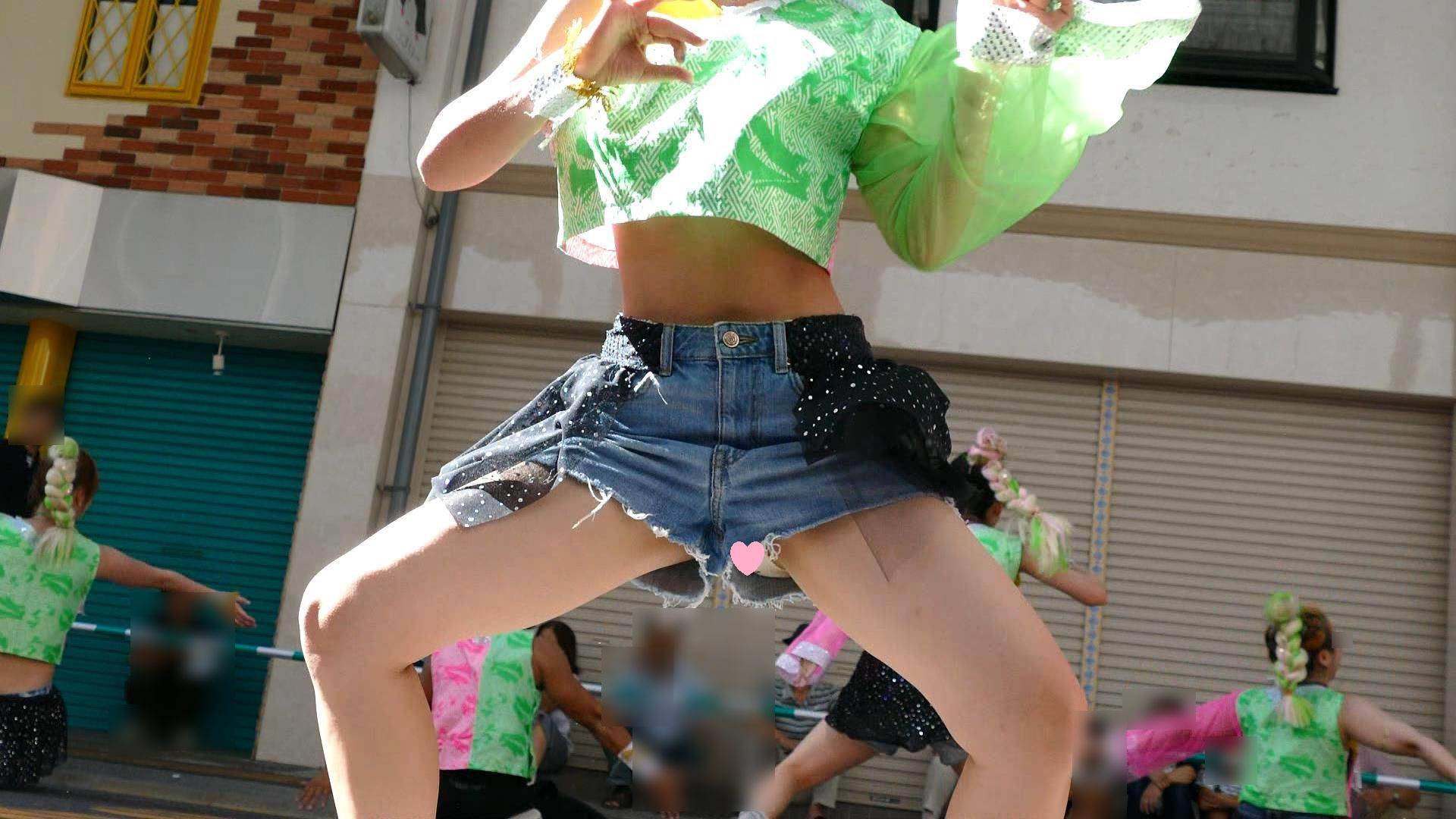 なにわガールズ387 隙間からおパンティー DE 開脚ショーや! は〜い 拍手! なにわガールズ387 隙間からおパンティー DE 開脚ショーや! は〜い 拍手!