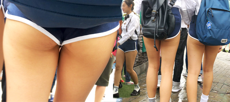 【4K街撮り】制服風はみ尻美形女子2人組☆☆エロイ恰好で街を練り歩きPart2 【4K街撮り】制服風はみ尻美形女子2人組☆☆エロイ恰好で街を練り歩きPart2
